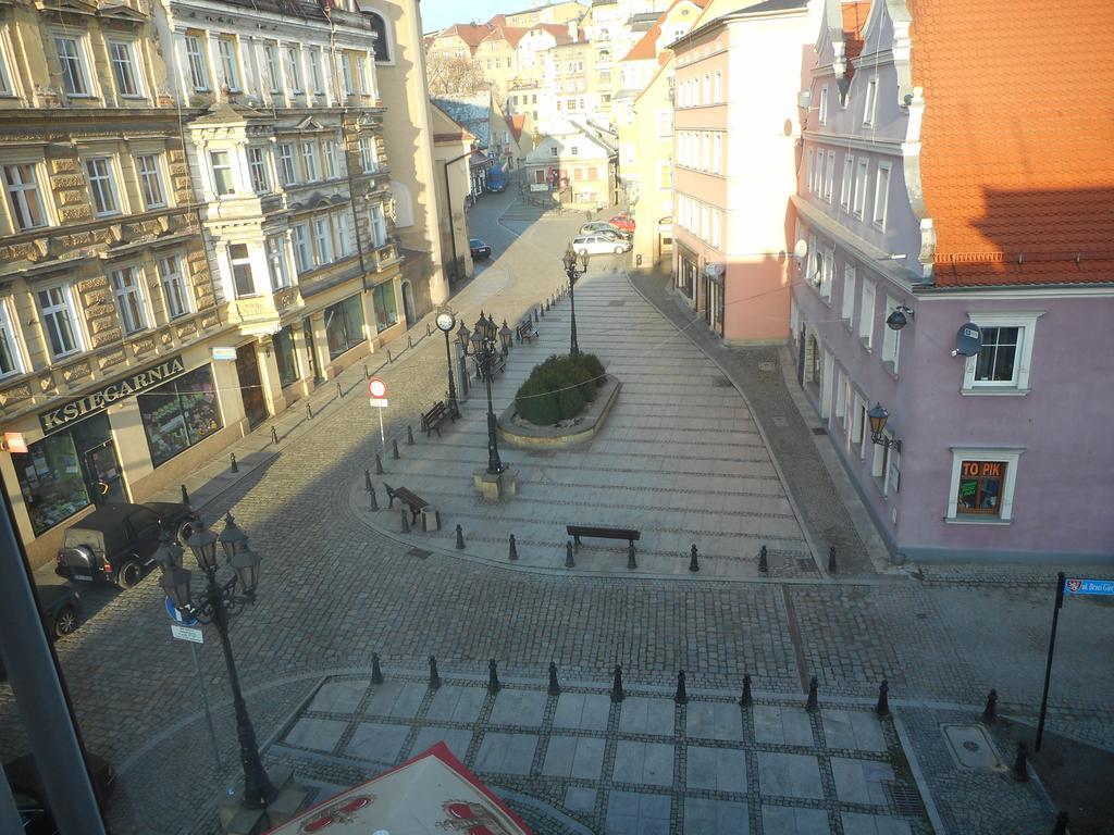 Przy Zelaznym Moscie Panzió Kłodzko Kültér fotó